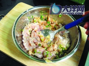 魚滑豆腐角的做法(圖解)-