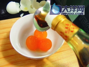 金沙玉米粒的做法（圖）-