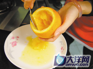 橙香蝦仁炒飯的做法-