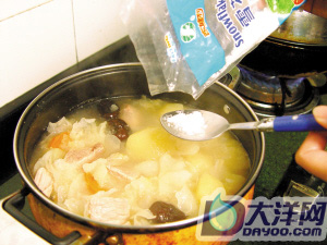 蘋果銀耳瘦肉湯的做法(圖解)-